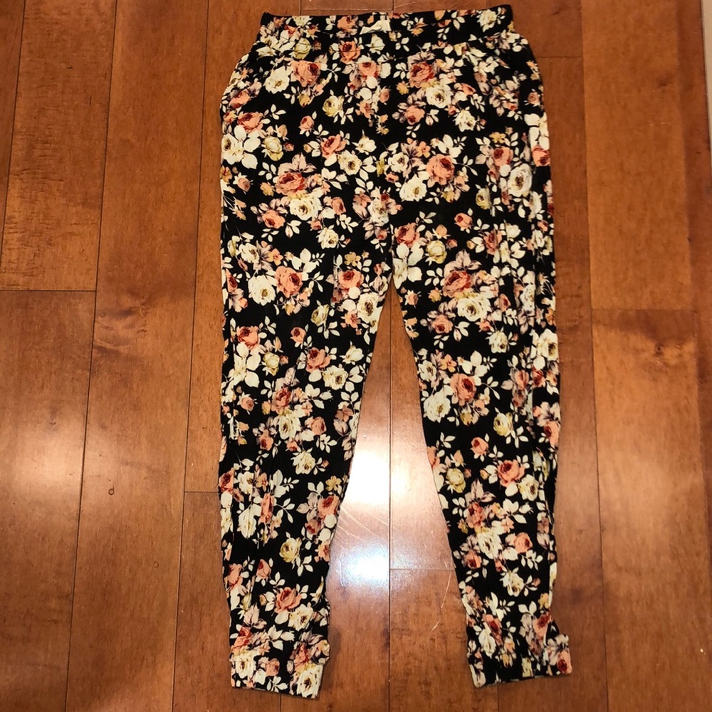 LA Hearts Floral Pants